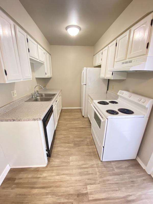 Photo - 2017 Yorktowne Dr