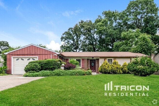 Building Photo - 714 Waveland Avenue Rental