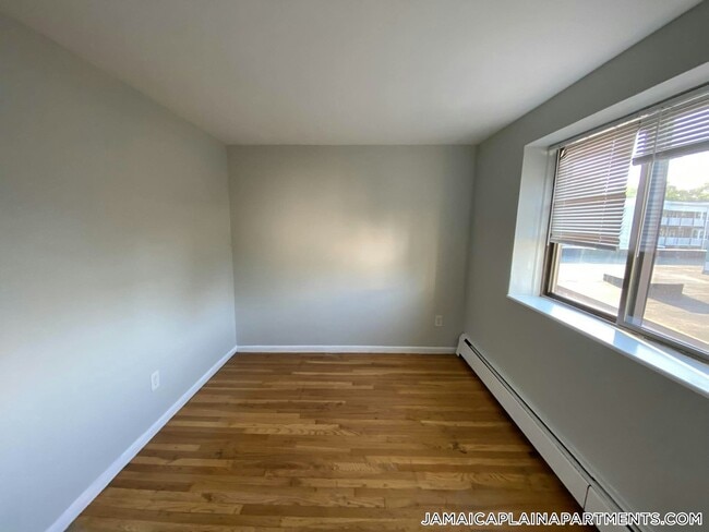 Photo - 280 Hyde Park Ave Unit 11