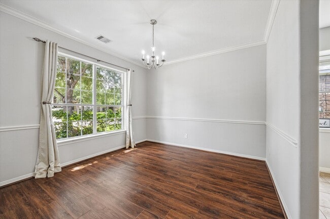 Photo - 3105 W Trail Dr