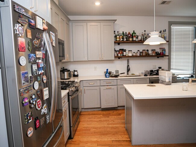 Photo - 15 Maywood St Unit 3