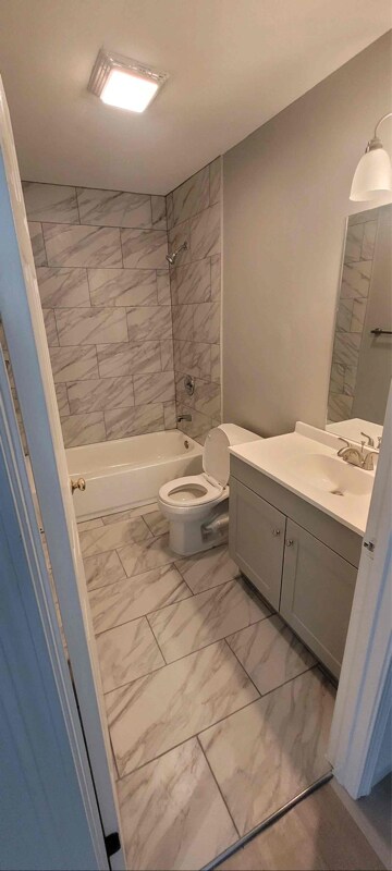 Photo - 10 Lincoln Way