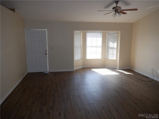 Photo - 2981 W Gifford Ln