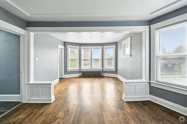Building Photo - 3251 N 14th St Rental