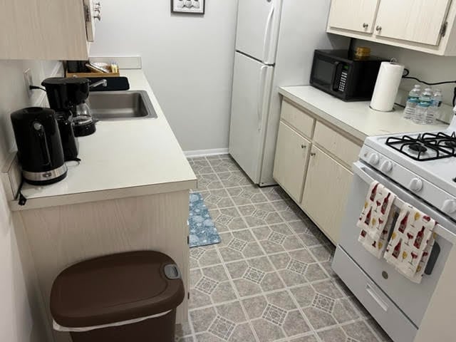 Photo - 1700 SW 16th Ct Unidad A3