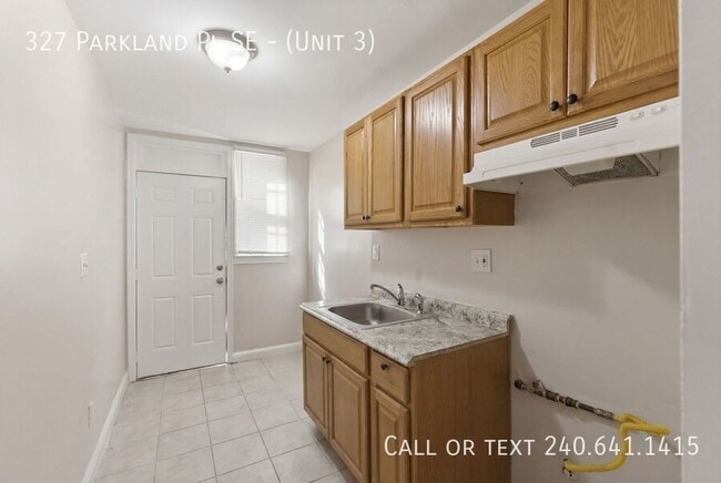 Photo - 327 Parkland Pl SE Unit ( 3)