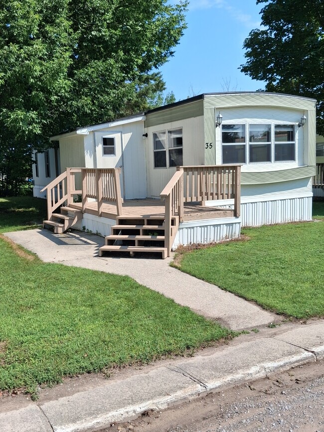 35 - Lake Shore Estates