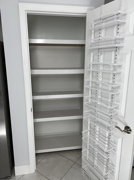 Building Photo - 740 23rd St SW