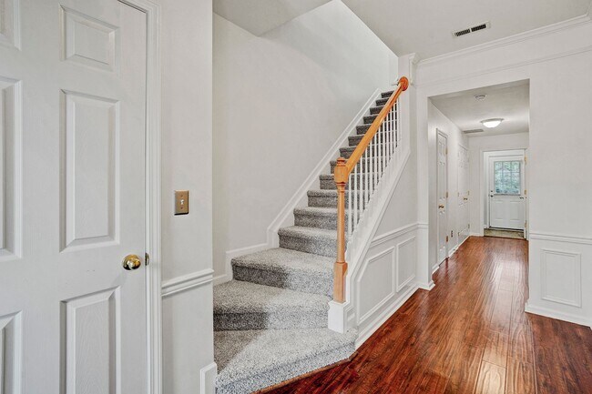 Photo - DON'T MISS OUT!  READY FOR IMMEDIATE MOVE-...