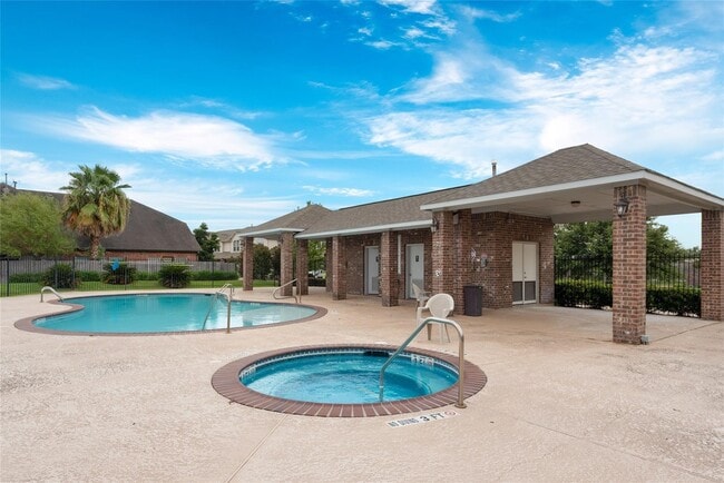 Photo - 8905 Keymill Dr