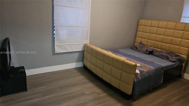 Photo - 2530 NW 17th St