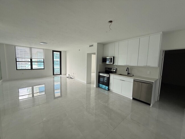 Photo - 10185 Collins Ave Unit 1022