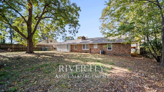 Photo - Stunning, Move-In Ready Home in Whitehaven...