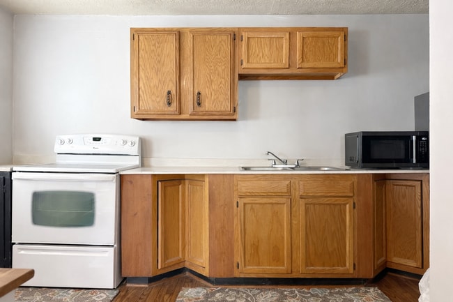 Photo - 606 5th St Unit A