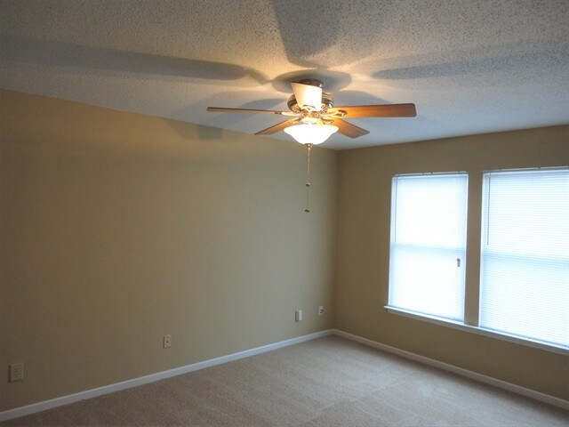 Photo - 9211 Wandflower Dr