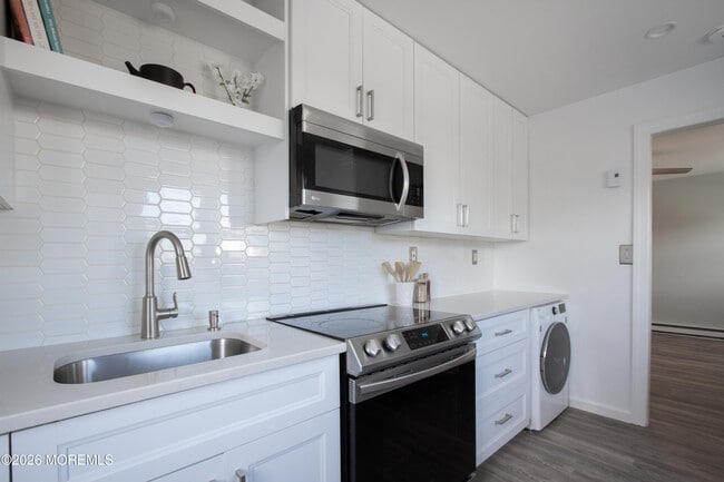 Photo - 78 Shore Blvd