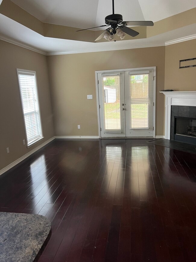 Photo - 1013 Dickenson Ave