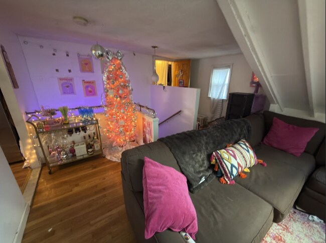 Photo - 26 Greylock Rd Unidad 3