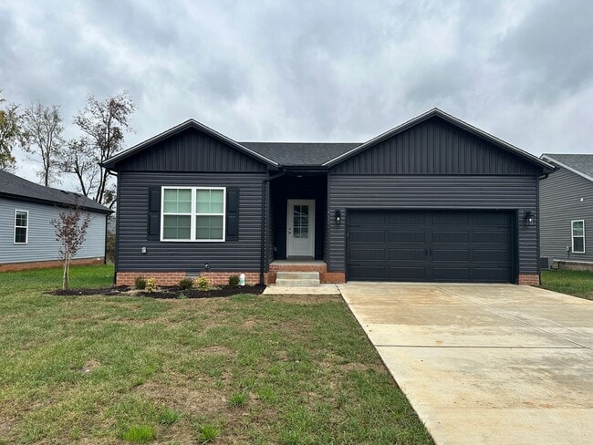 Building Photo - 2760 Cedrus Ave