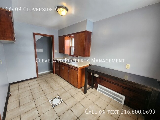 Photo - 16409 Cloverside Ave