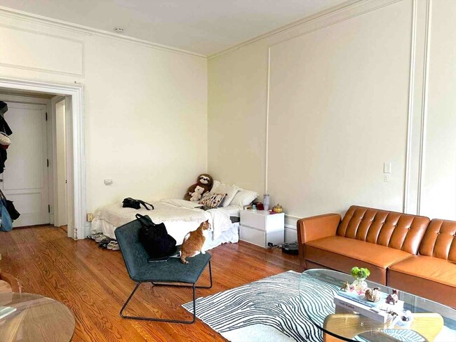 Photo - 107 Beacon St Unit 6