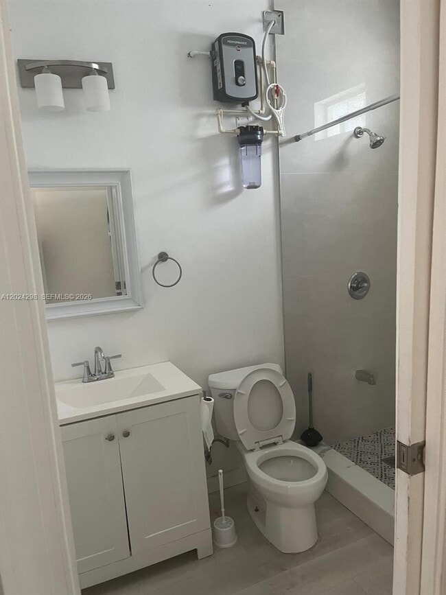 Photo - 2130 Plunkett Ct