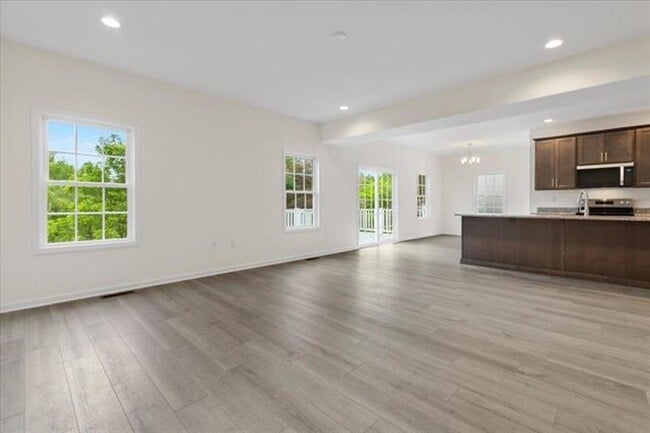 Photo - 5 BED 2.5 BATH HOME LOCATED IN BLACKSBURG