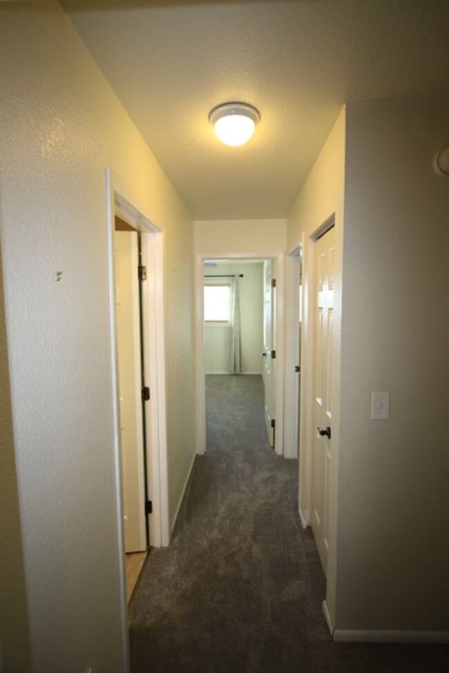 Photo - 3 Bedroom Centrally Located Condo!