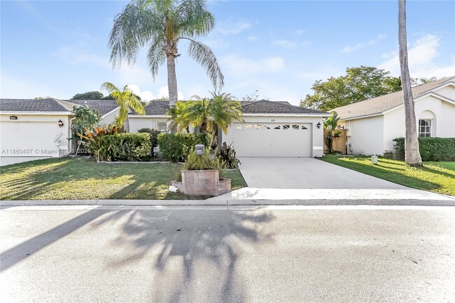Building Photo - 1332 Waterway Cove Dr Rental