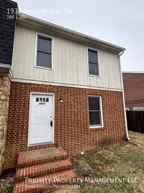 Photo - 1937 Willow Hill Dr