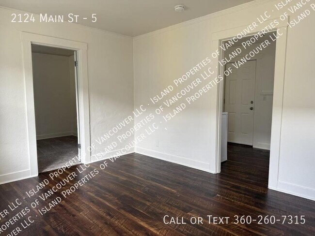 Photo - 2124 Main St Unit 5