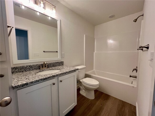 634 NW 69th Ave