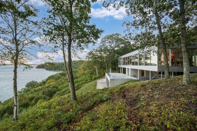 Photo - 24 Stearns Point Rd