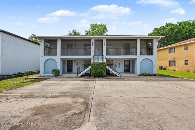 Building Photo - 2414 Fox Hollow Dr