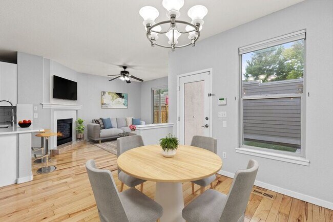 Photo - 2874 Syracuse Ct