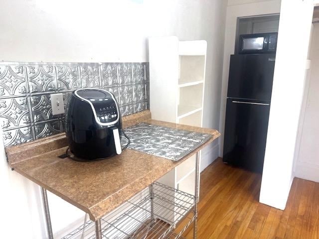 Photo - 48 Centre St