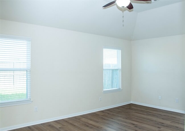 Building Photo - 14910 Hope Hills Ln