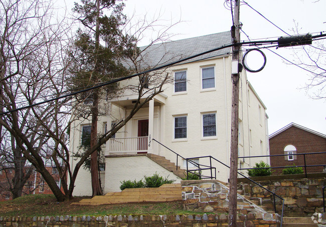 Building Photo - 16th Street Rental