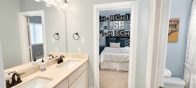 Photo - 2418 Sandhill Crest Ln