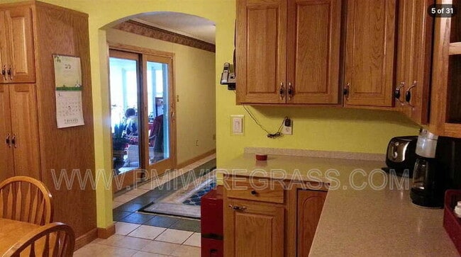31 Andrews Dr