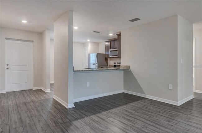 Photo - 4127 Snowdrop St