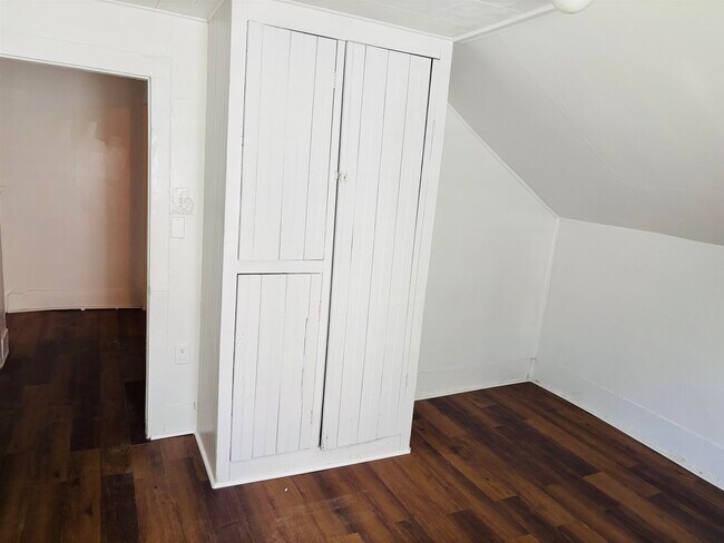 5 Shedds Ave