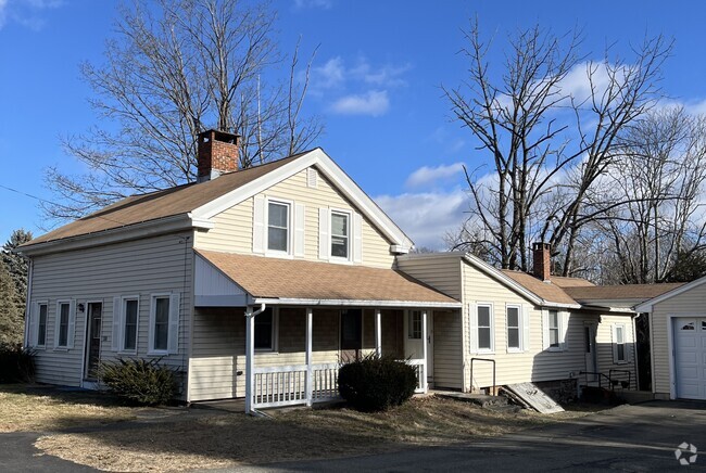 Building Photo - 584 Atkins St Rental