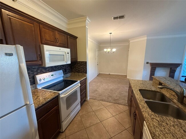 Photo - 5463 Vineland Rd
