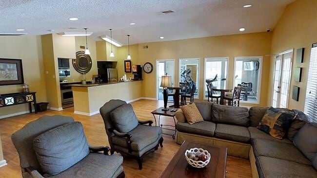 Photo - 1 bedroom in Dallas TX 75223 Unit # 53