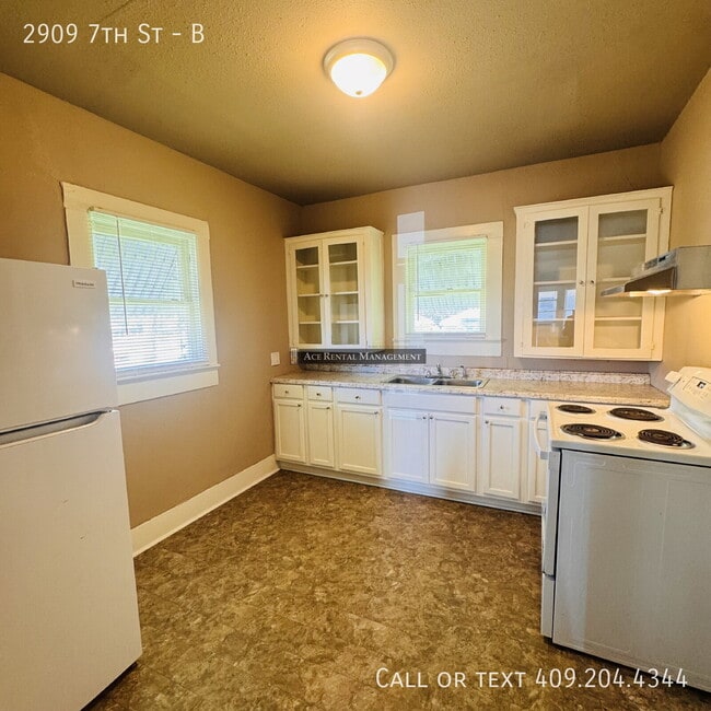Photo - 2909 7th St Unit B