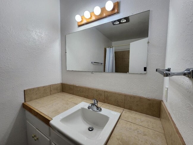 Photo - 1207 Cll Luna Unit A