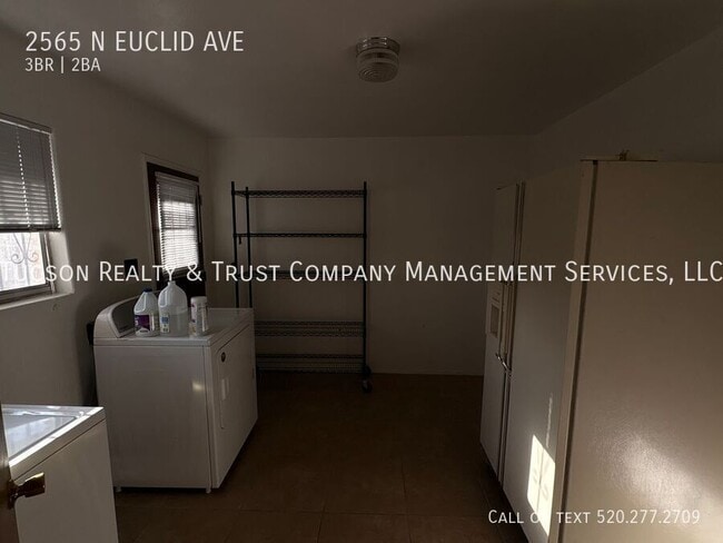 Photo - 2565 N Euclid Ave
