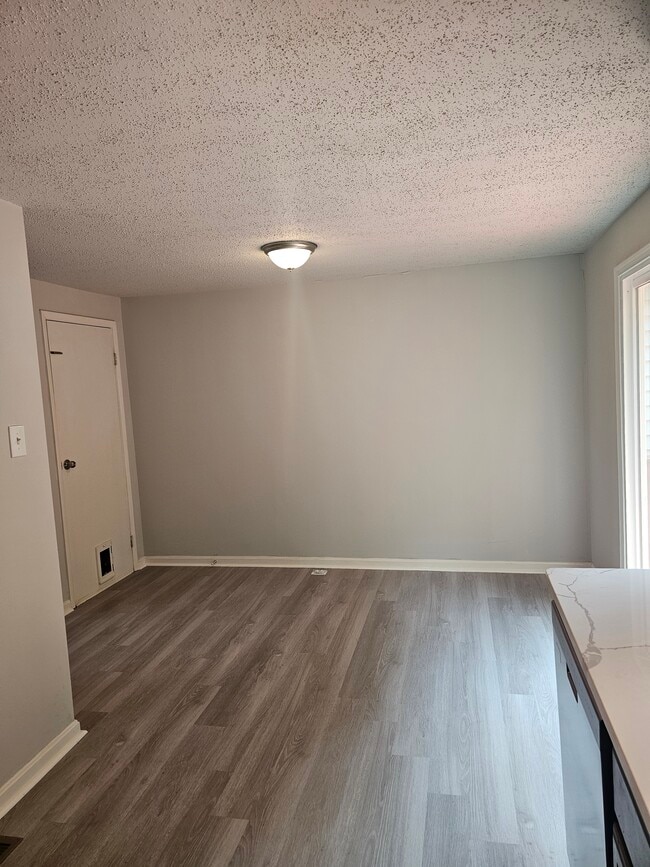 Photo - 13524 Bentley Cir