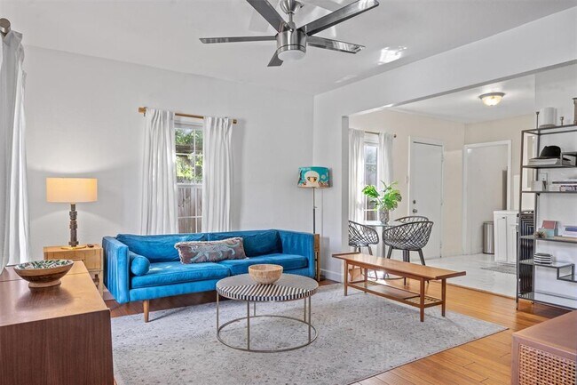 Photo - 1167 Ridgeway Dr